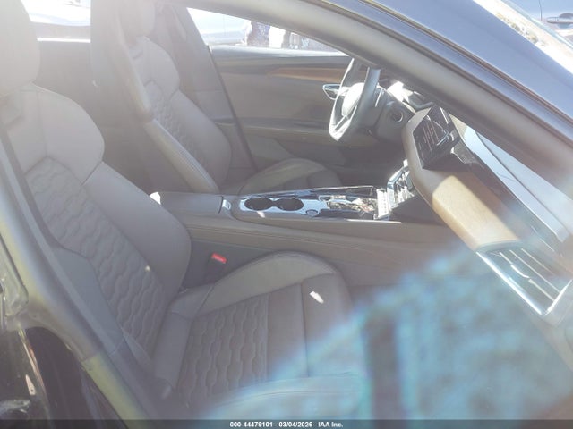 WAUDJBFW7N7008811 Audi E-tron Gt Prestige Quattro