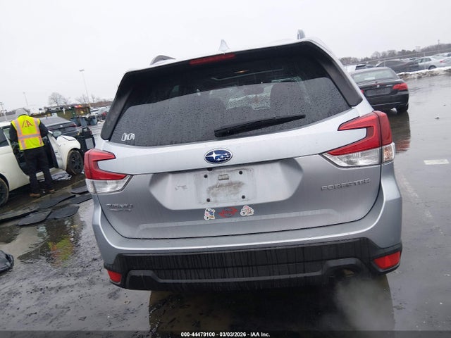 Продаж на аукціоні авто 2019 Subaru Forester Premium, vin: JF2SKAEC4KH407076, номер лоту: 44479100