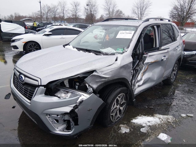 Продаж на аукціоні авто 2019 Subaru Forester Premium, vin: JF2SKAEC4KH407076, номер лоту: 44479100