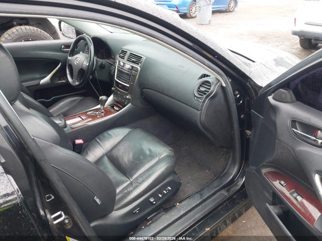 44479102 :رقم المزاد ، JTHBK262965013220 vin ، 2006 Lexus Is 250 مزاد بيع
