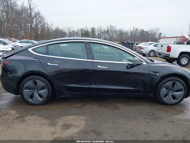 2020 Tesla Model 3 Long Range Dual Motor All-wheel Drive მანქანა იყიდება აუქციონზე, vin: 5YJ3E1EB8LF600138, აუქციონის ნომერი: 44479139