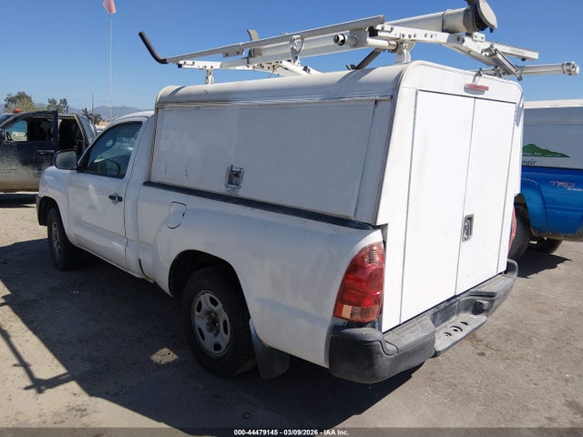 Toyota Tacoma 2014 5TFNX4CN2EX034181 Image 3