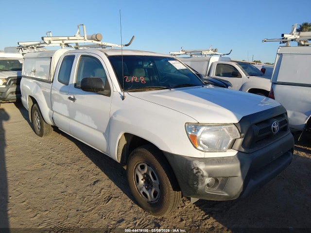 2015 5TFTX4CN1FX054009 main image