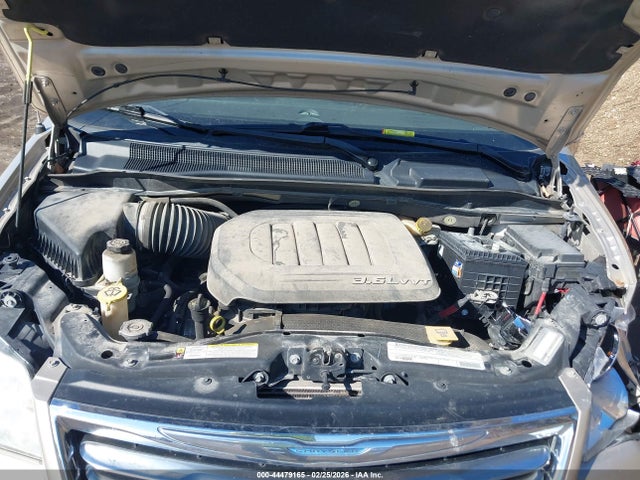 44479165 :رقم المزاد ، 2C4RC1GG1CR237310 vin ، 2012 Chrysler Town & Country Limited مزاد بيع