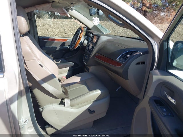 44479165 :رقم المزاد ، 2C4RC1GG1CR237310 vin ، 2012 Chrysler Town & Country Limited مزاد بيع