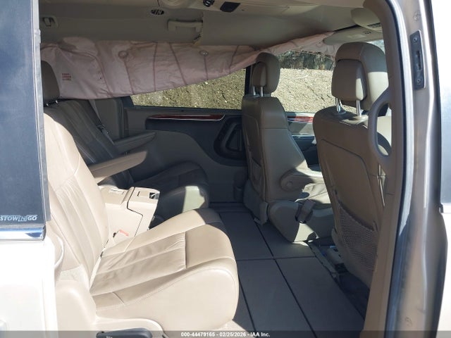 44479165 :رقم المزاد ، 2C4RC1GG1CR237310 vin ، 2012 Chrysler Town & Country Limited مزاد بيع