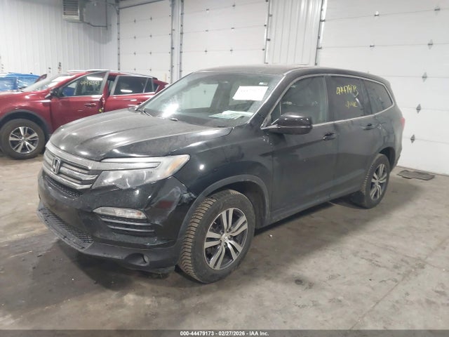 Продажа на аукционе авто 2017 Honda Pilot Ex-l, vin: 5FNYF6H53HB082212, номер лота: 44479173