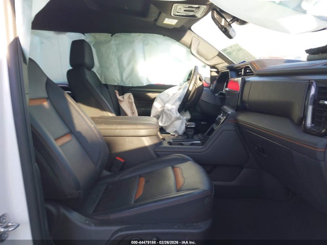 2025 GMC SIERRA 1500 3GTUUEEL4SG153162 Photo 4