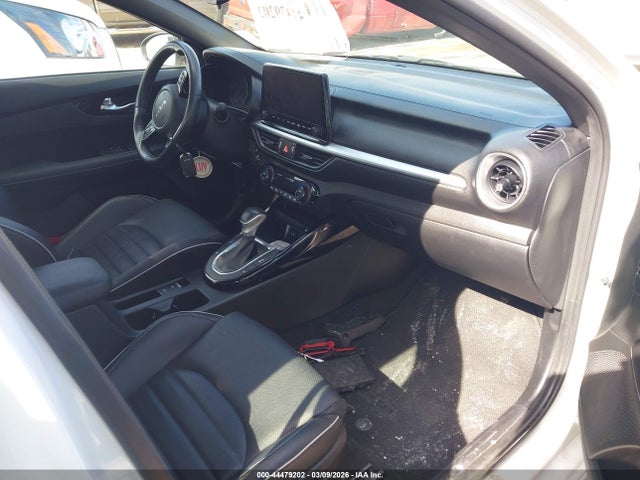 Продажа на аукционе авто 2022 Kia Forte Gt-line, vin: 3KPF54AD7NE494716, номер лота: 44479202