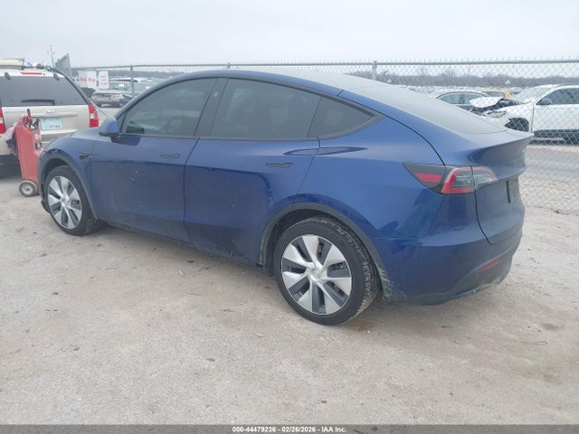 2023 TESLA MODEL Y 7SAYGDEE3PA129713 Photo 2