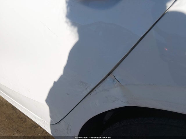 3KPF24AD6ME334995 KIA Forte Lxs