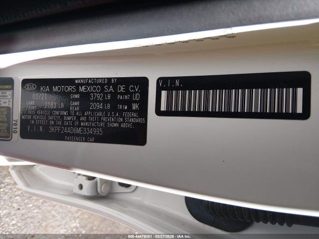 3KPF24AD6ME334995 KIA Forte Lxs