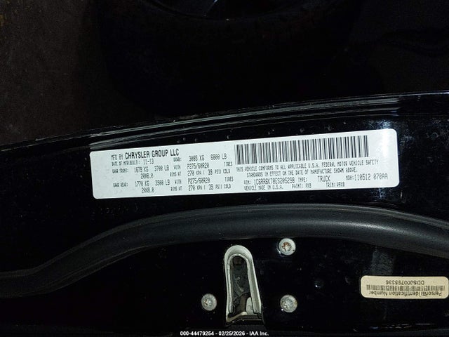1C6RR6KT8ES205298 RAM 1500 Express