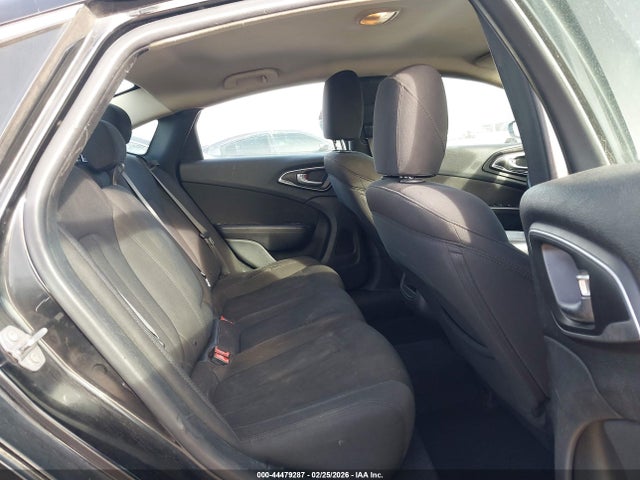 Aukcja sprzedaży 2015 Chrysler 200 Limited, vin: 1C3CCCAB4FN680569, numer aukcji: 44479287