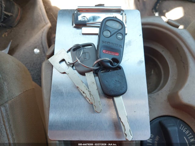 44479289 :رقم المزاد ، JHLRD78843C025911 vin ، 2003 Honda Cr-v Ex مزاد بيع