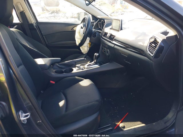 44479306 :رقم المزاد ، 3MZBM1U75FM144284 vin ، 2015 Mazda Mazda3 I Sport مزاد بيع