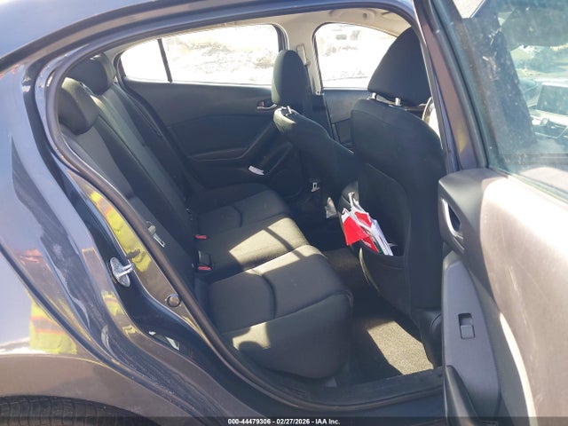 44479306 :رقم المزاد ، 3MZBM1U75FM144284 vin ، 2015 Mazda Mazda3 I Sport مزاد بيع