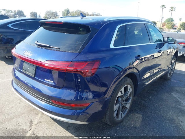 2022 AUDI E-TRON WA1AAAGE1NB029876 Photo 3