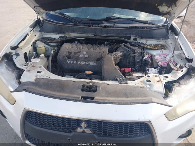 2010 MITSUBISHI OUTLANDER JA4JT5AX5AZ002578 Photo 9