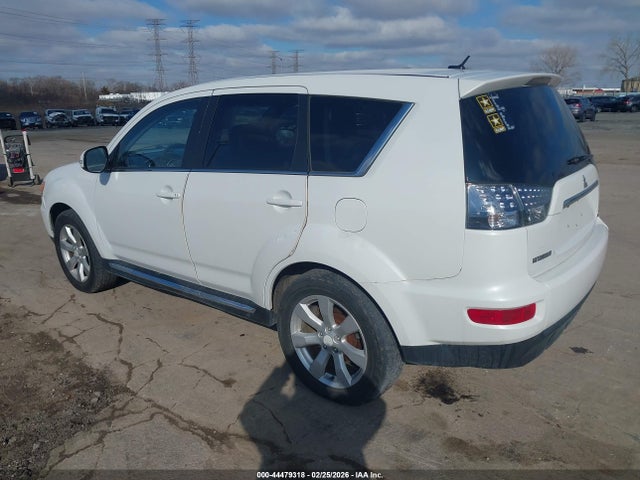 2010 MITSUBISHI OUTLANDER JA4JT5AX5AZ002578 Photo 2