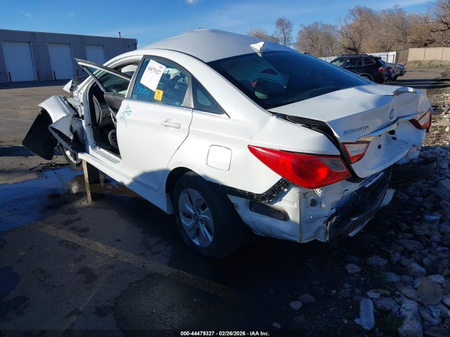 2014 Hyundai Sonata Gls მანქანა იყიდება აუქციონზე, vin: 5NPEB4AC6EH825163, აუქციონის ნომერი: 44479327