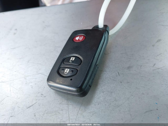 44479331 :رقم المزاد ، JTDKN3DU2D5552486 vin ، 2013 Toyota Prius Two مزاد بيع