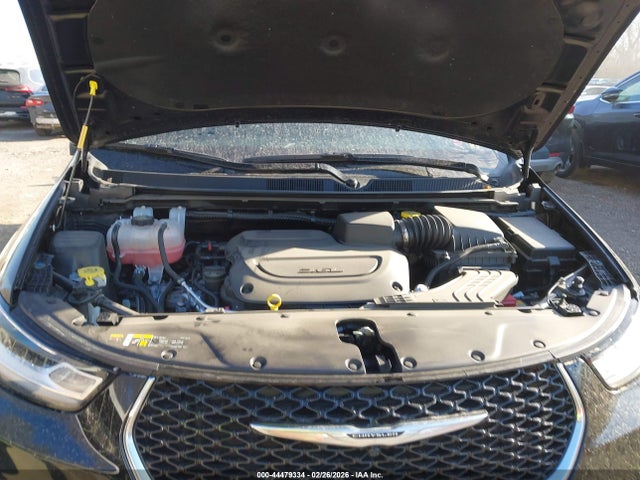 Продаж на аукціоні авто 2025 Chrysler Pacifica Select, vin: 2C4RC1BG7SR597669, номер лоту: 44479334