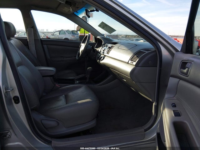 2003 TOYOTA CAMRY 4T1BE32K33U196129 Photo 4