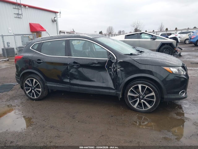 JN1BJ1CR9KW317638 Nissan Rogue Sport S/sl/sv