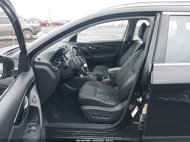 JN1BJ1CR9KW317638 Nissan Rogue Sport S/sl/sv