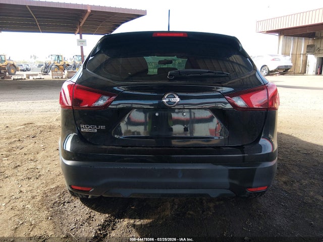 JN1BJ1CP5KW211217 Nissan Rogue Sport S