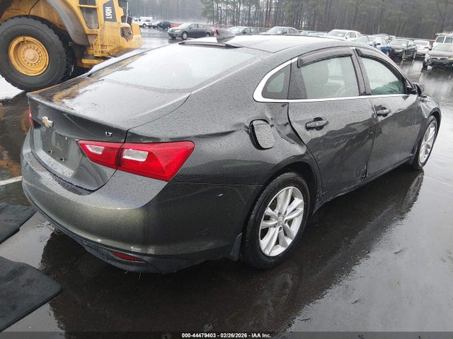2018 CHEVROLET MALIBU 1G1ZD5ST1JF160797 Photo 3