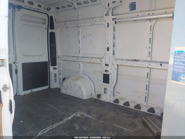 44479405 :رقم المزاد ، 3C6TRVBG9HE538281 vin ، 2017 Ram Promaster 1500 High Roof 136 Wb مزاد بيع