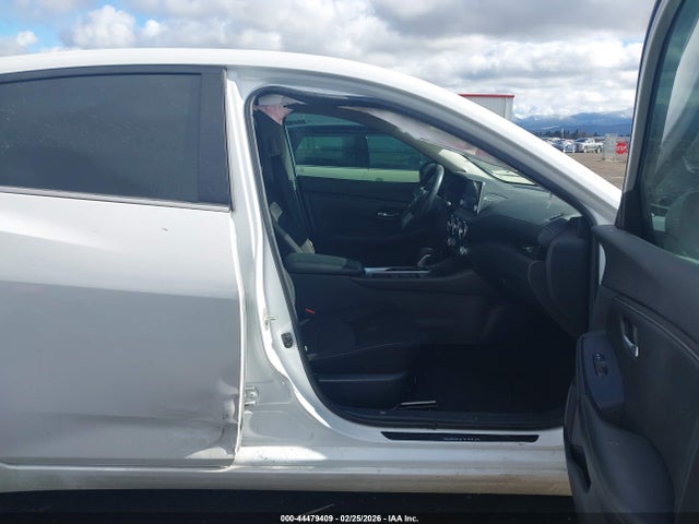 3N1AB8CV8NY251742 Nissan Sentra Sv Xtronic Cvt