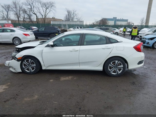 2HGFC2F59JH573896 Honda Civic Lx