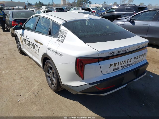 2025 Kia K4 Lxs მანქანა იყიდება აუქციონზე, vin: 3KPFT4DE4SE230326, აუქციონის ნომერი: 44479420