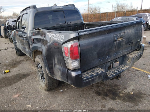 2021 TOYOTA TACOMA 3TYCZ5AN9MT045066 Photo 2
