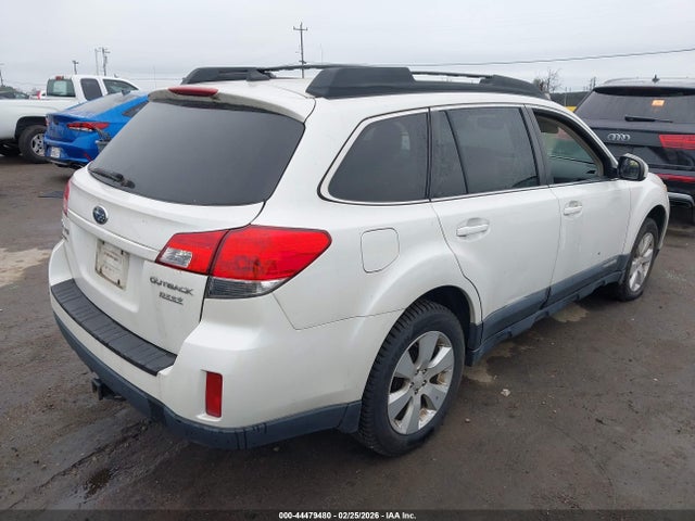 44479480 :رقم المزاد ، 4S4BRBLC9B3397575 vin ، 2011 Subaru Outback 2.5i Limited مزاد بيع