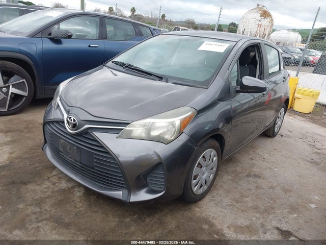Toyota YARIS L 2015 VNKKTUD37FA044275 Image 2