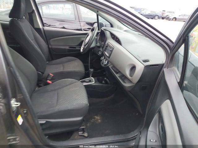 Toyota YARIS L 2015 VNKKTUD37FA044275 Image 5
