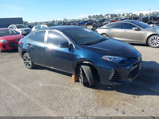 Toyota COROLLA SE 2017 5YFBURHE5HP593485 главное изображение