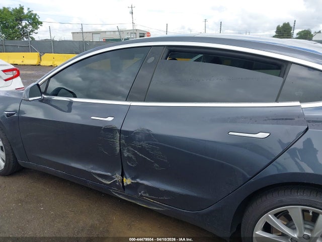 Aukcja sprzedaży 2019 Tesla Model 3 Long Range/mid Range/standard Range/standard Range Plus, vin: 5YJ3E1EA8KF542991, numer aukcji: 44479504