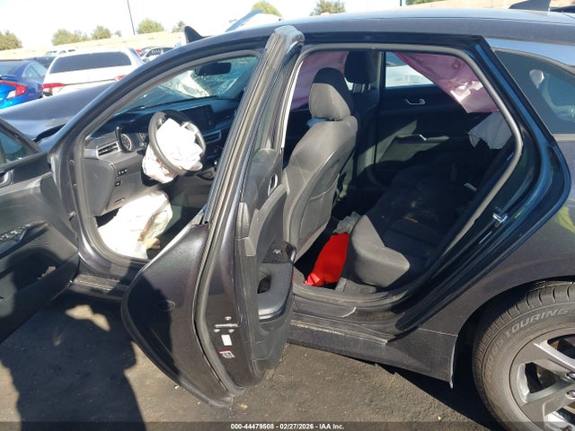 5XXG14J21MG003089 KIA K5 LXS