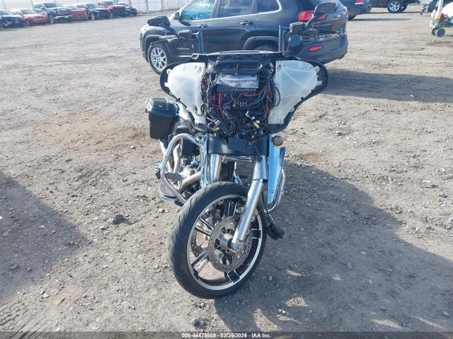 2015 HARLEY-DAVIDSON FLHXS 1HD1KRM14FB649897 Photo 4