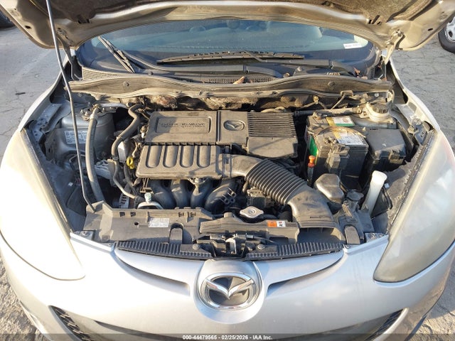 44479565 :رقم المزاد ، JM1DE1HZ5B0104823 vin ، 2011 Mazda Mazda2 Touring مزاد بيع