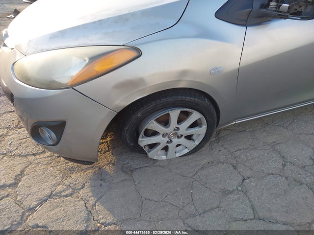 44479565 :رقم المزاد ، JM1DE1HZ5B0104823 vin ، 2011 Mazda Mazda2 Touring مزاد بيع