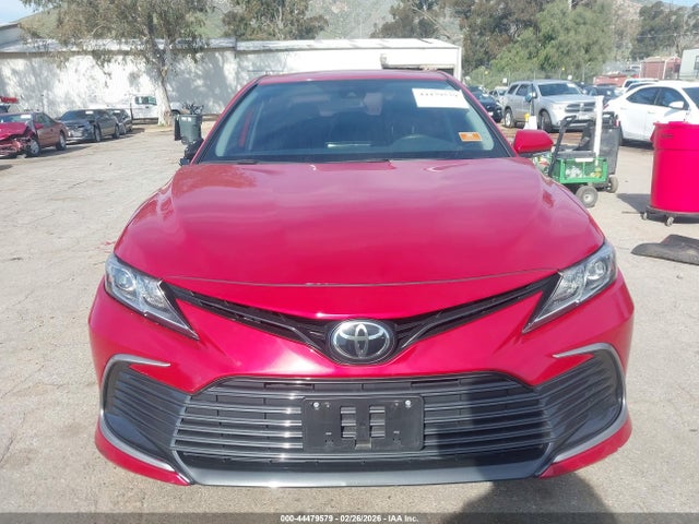 4T1C11AK1RU235265 Toyota CAMRY LE