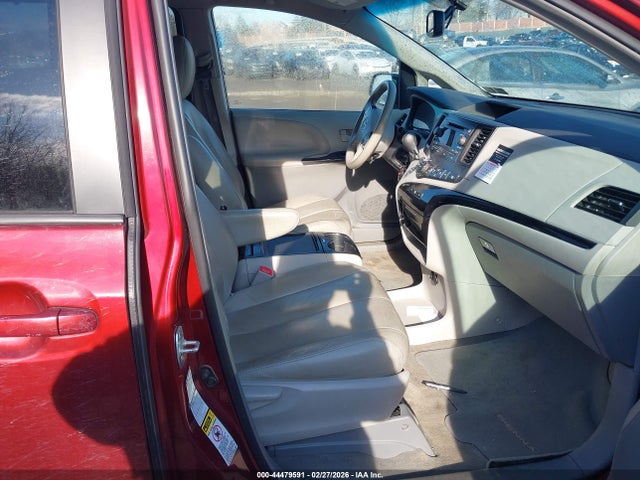 Продаж на аукціоні авто 2013 Toyota Sienna Le 7 Passenger, vin: 5TDJK3DC8DS049843, номер лоту: 44479591