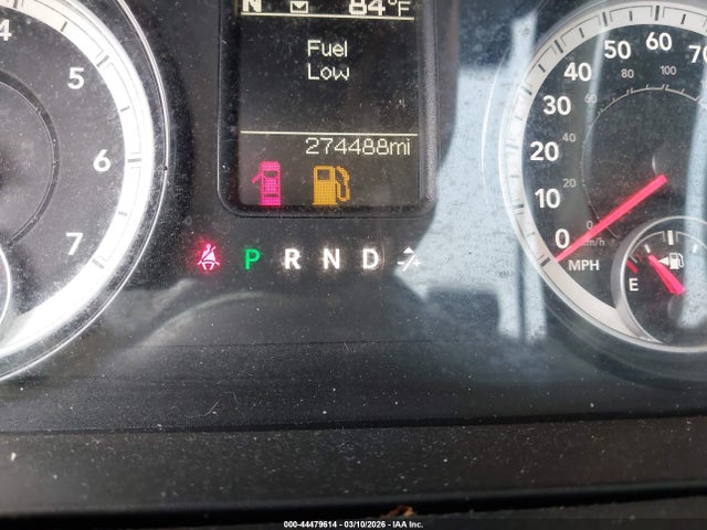 1C6RR6GT2ES314252 RAM 1500 Slt
