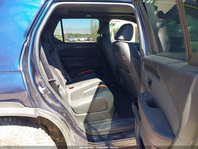 5FNYF9H59TB035681 Honda Passport Awd Trailsport/awd Trailsport Blackout